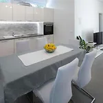 Fragola Apartmán *