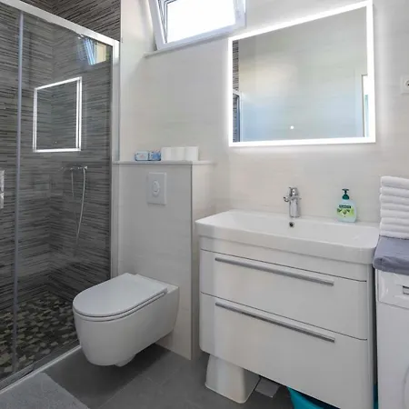 Apartament Fragola *
